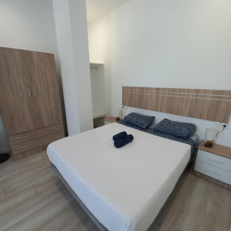 Malaga Velarde Center 3 Apartment Luaran gambar