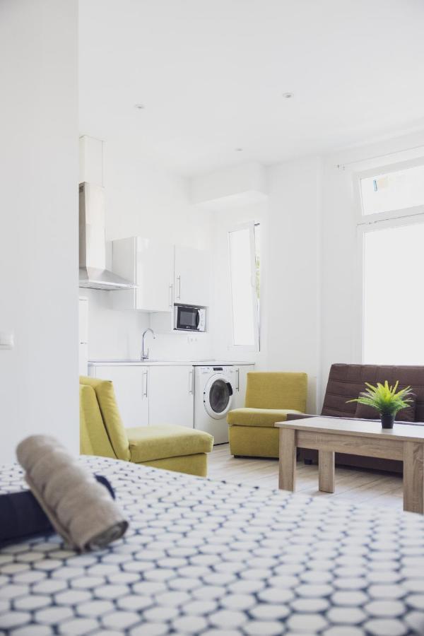 Malaga Velarde Center 3 Apartment Luaran gambar