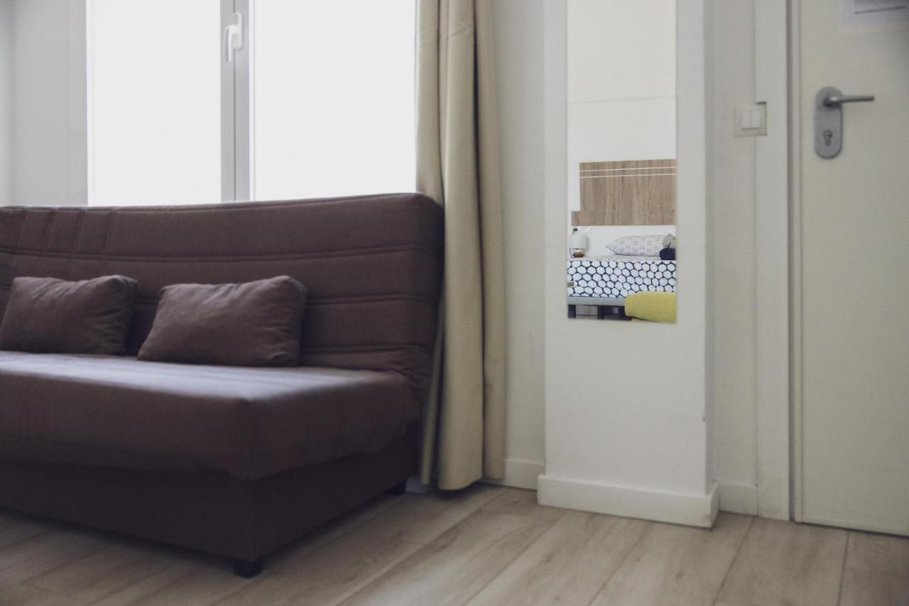 Malaga Velarde Center 3 Apartment Luaran gambar