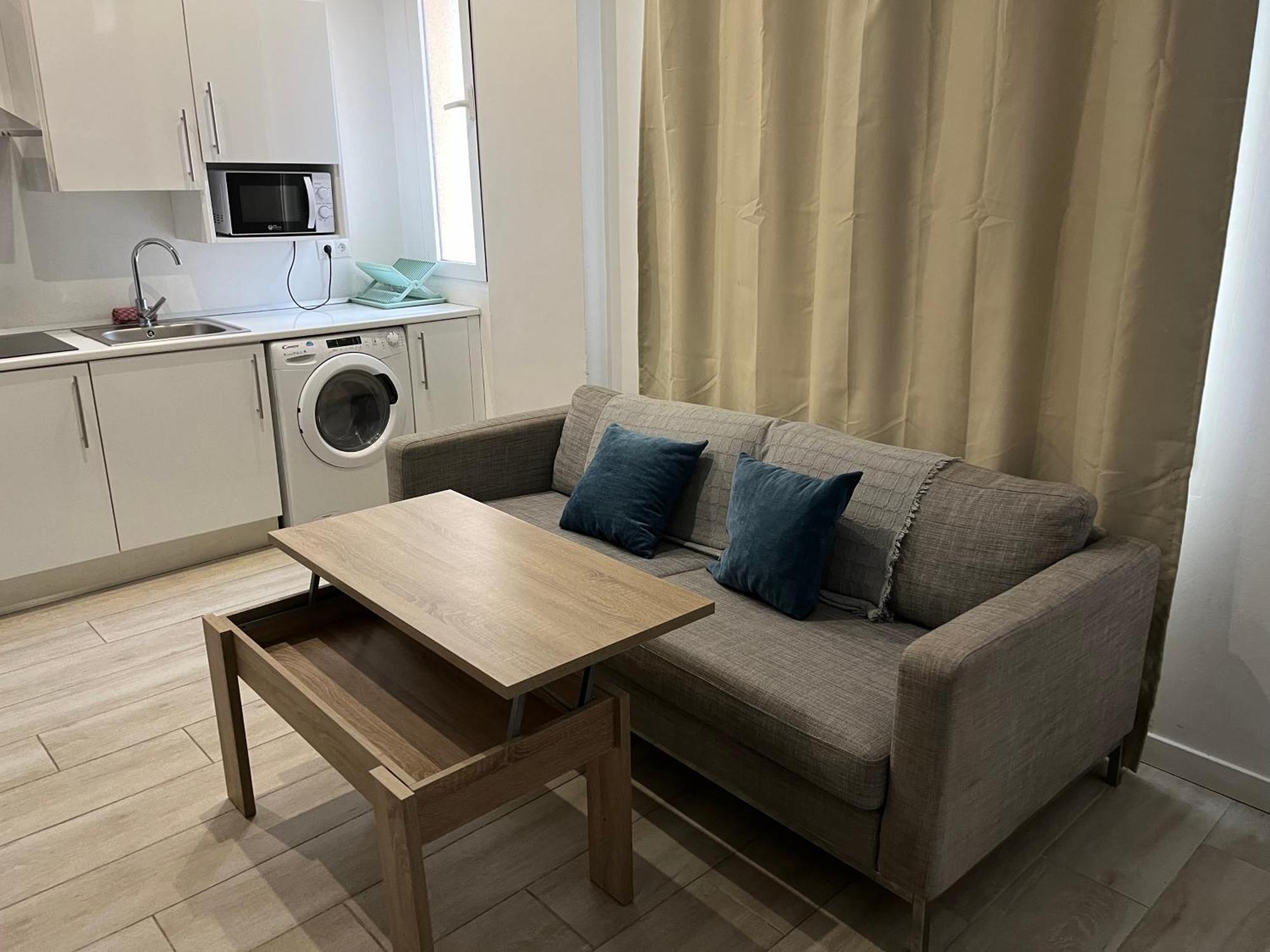 Malaga Velarde Center 3 Apartment Luaran gambar